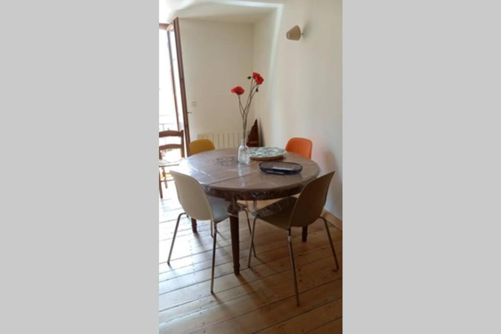Appartement de charme le 1707 au cœur de la cité Vauban Briançon Exterior foto